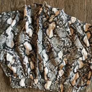 H&M snakeprint shorts